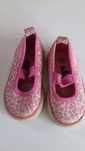 Sapatos de menina Status.