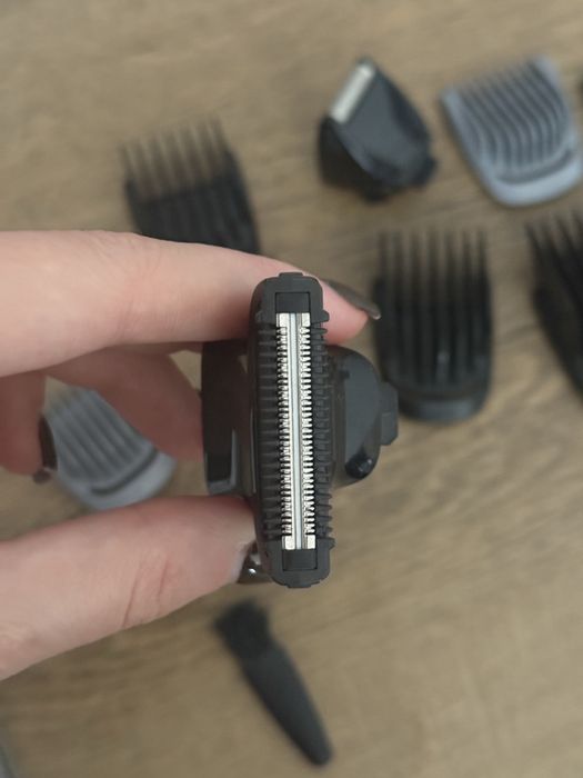 Тример Philips Series 7000