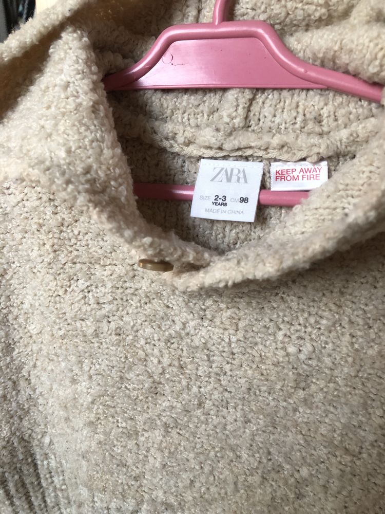 bluza sweterkowa Zara beż 98 104 unisex miś z kapturem