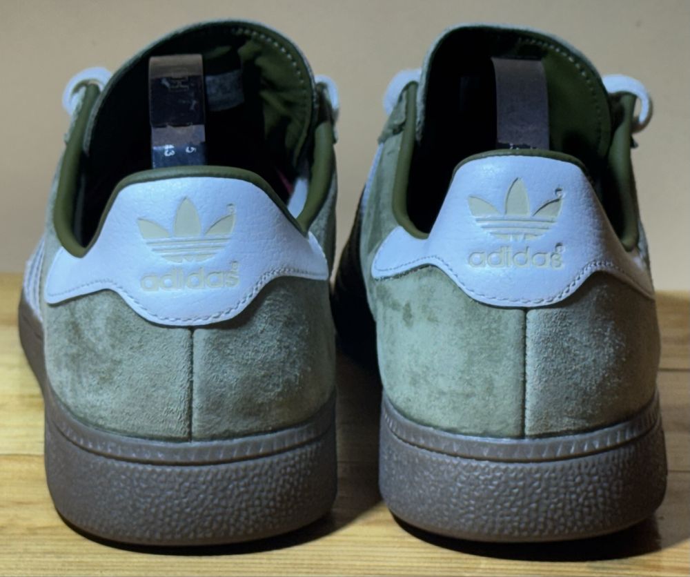 Оригінальні кросівки Adidas Munchen. Розмір 43(27,5 см)