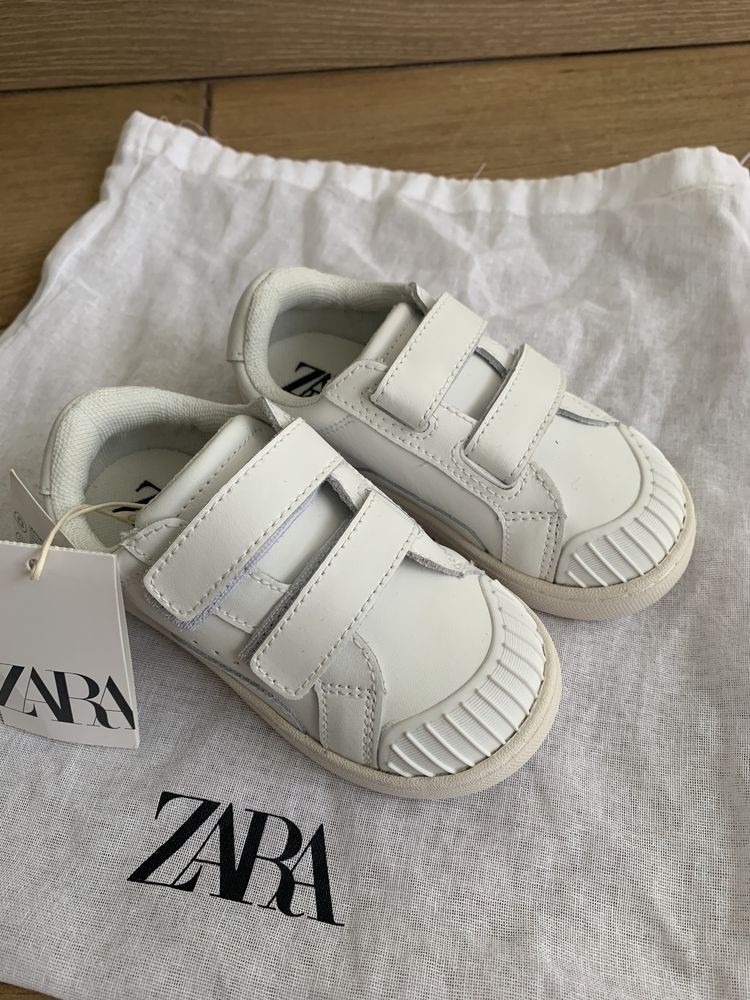 Шкіряні  дитячі кеди zara 24 розмір