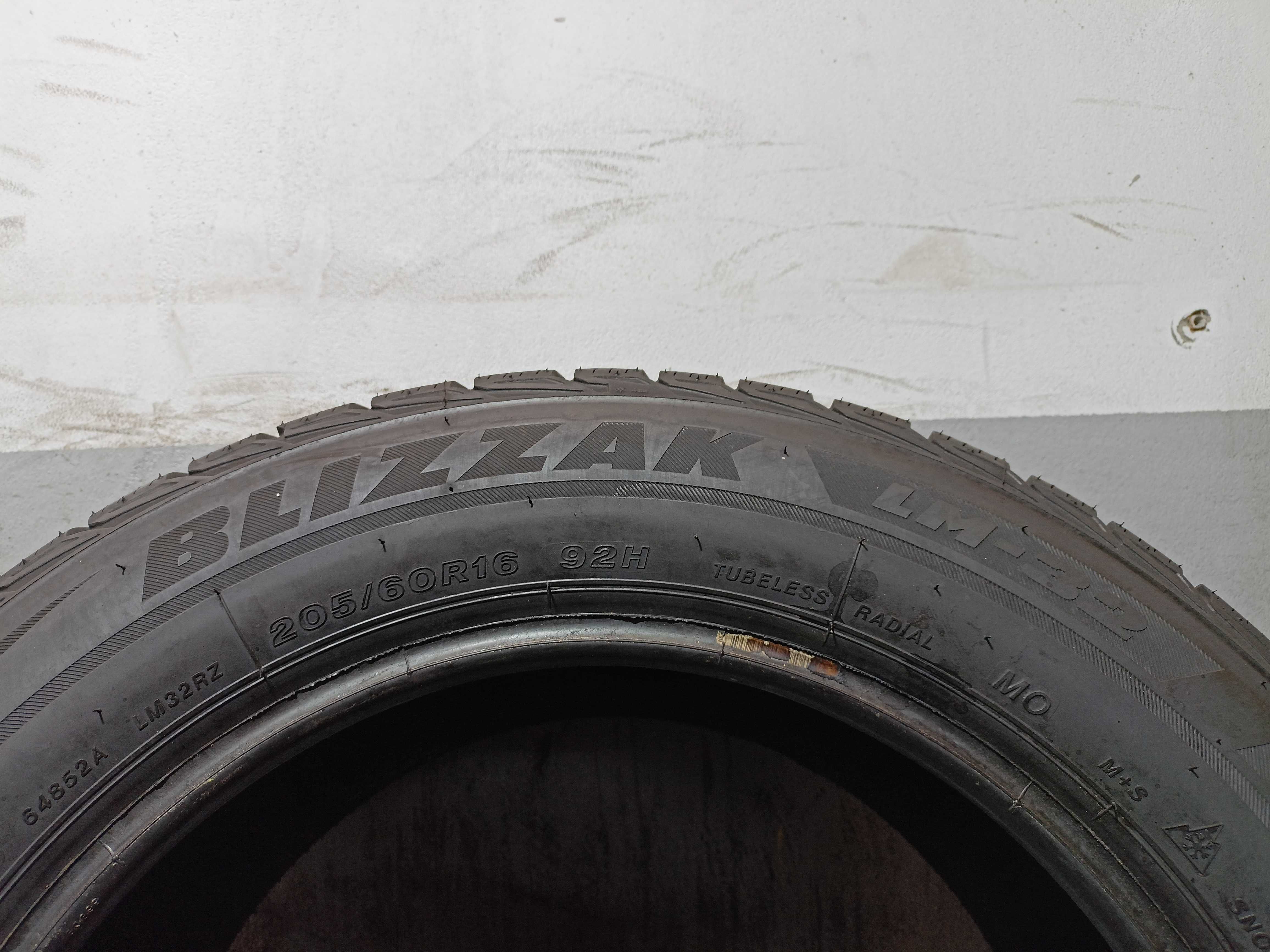 Bridgestone Blizzak LM32 205/60/16 2021r 7,7mm (2997)