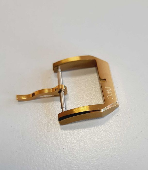 Klamra zapięcie 18mm do zegarka IWC Schauffhausen złota stal INOX