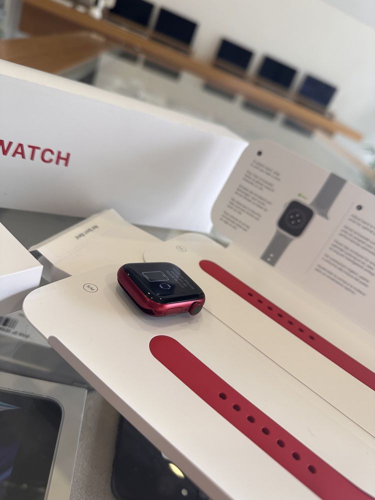 Apple Watch 7 41MM *semi novo