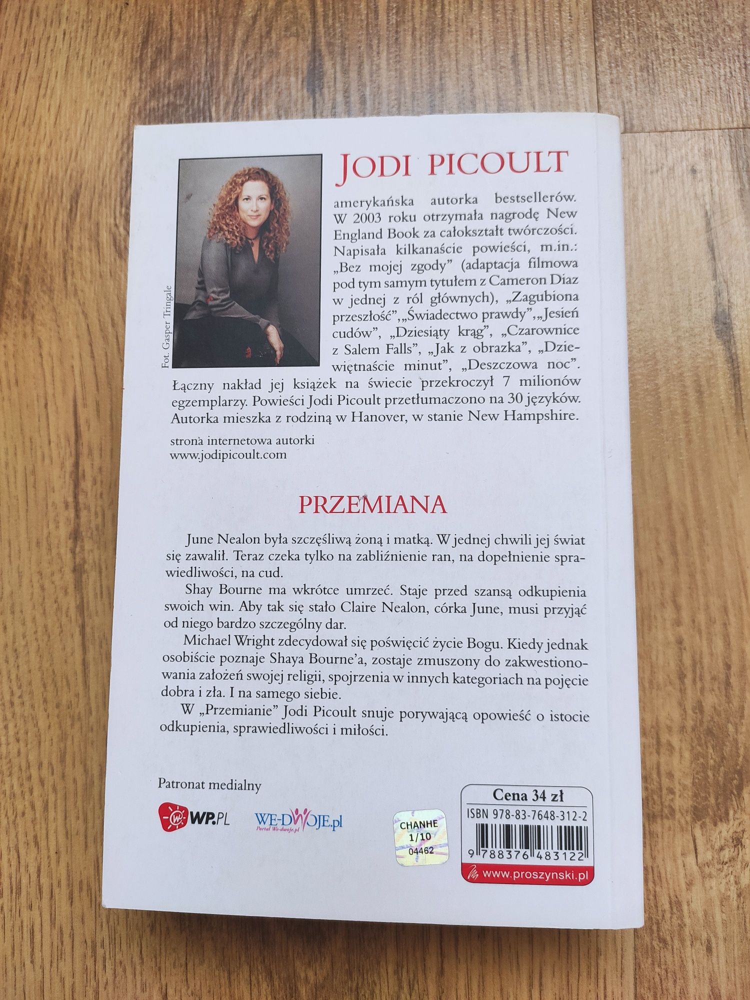 Nosi Picoult "Przemiana"