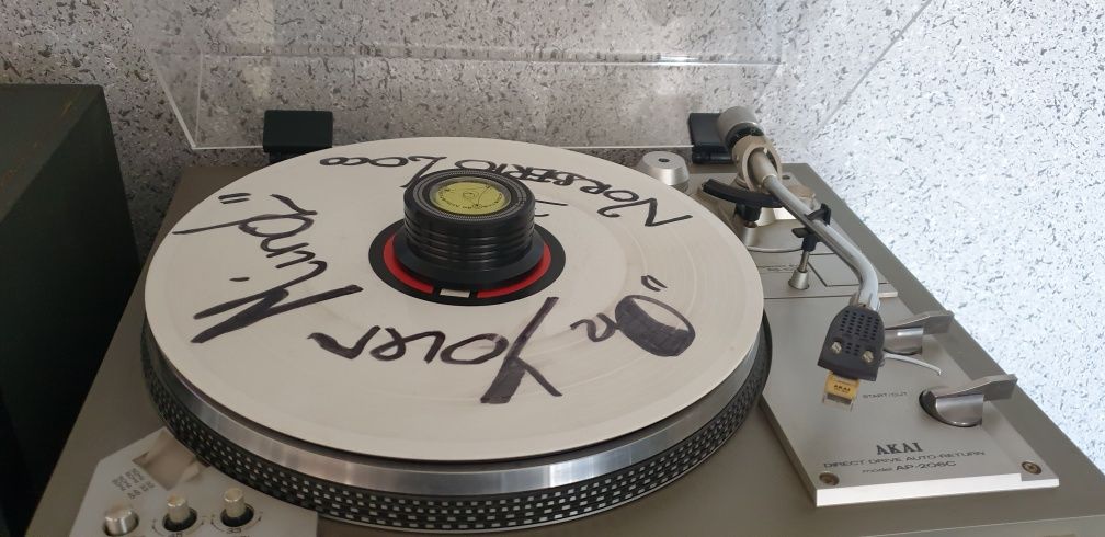 Gramofon Akai Ap 206c