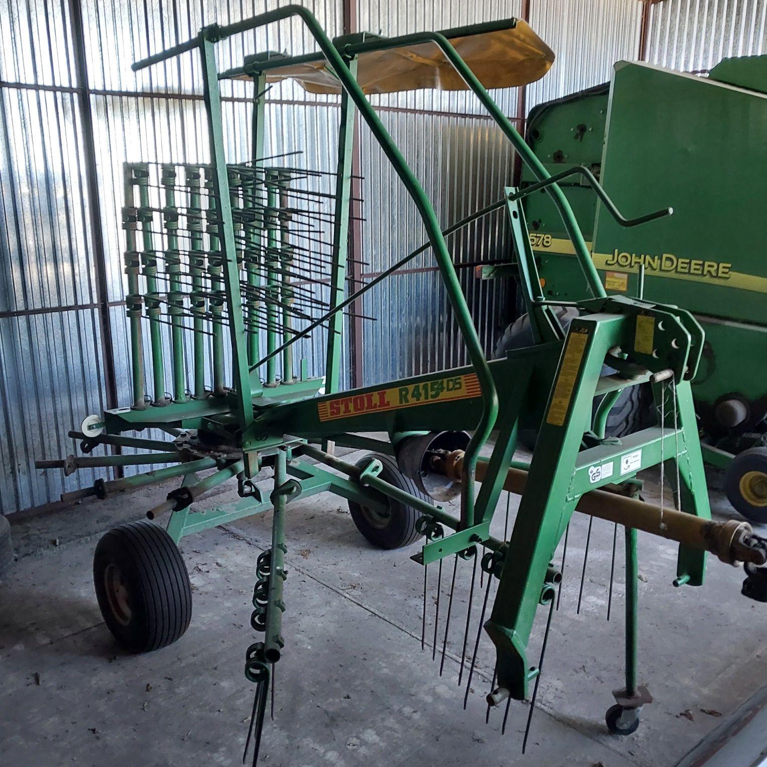 Prasa John deere 578 maxicut stoll 415 rolmako