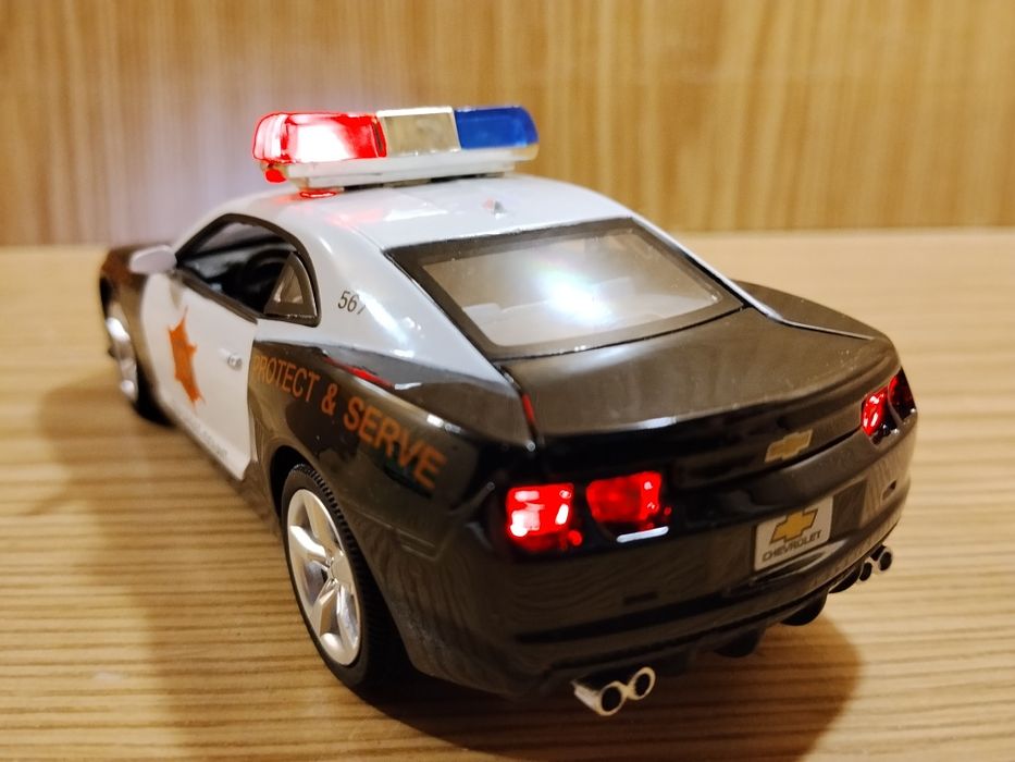 Модель авто Chevrolet Camaro ss police Автопром 1:32 металл,свет, звук