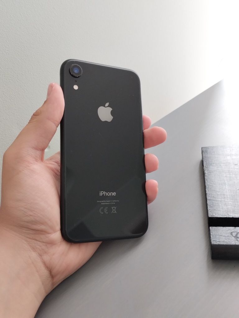 iPhone xr 64gb 86 kondycji stan bdb