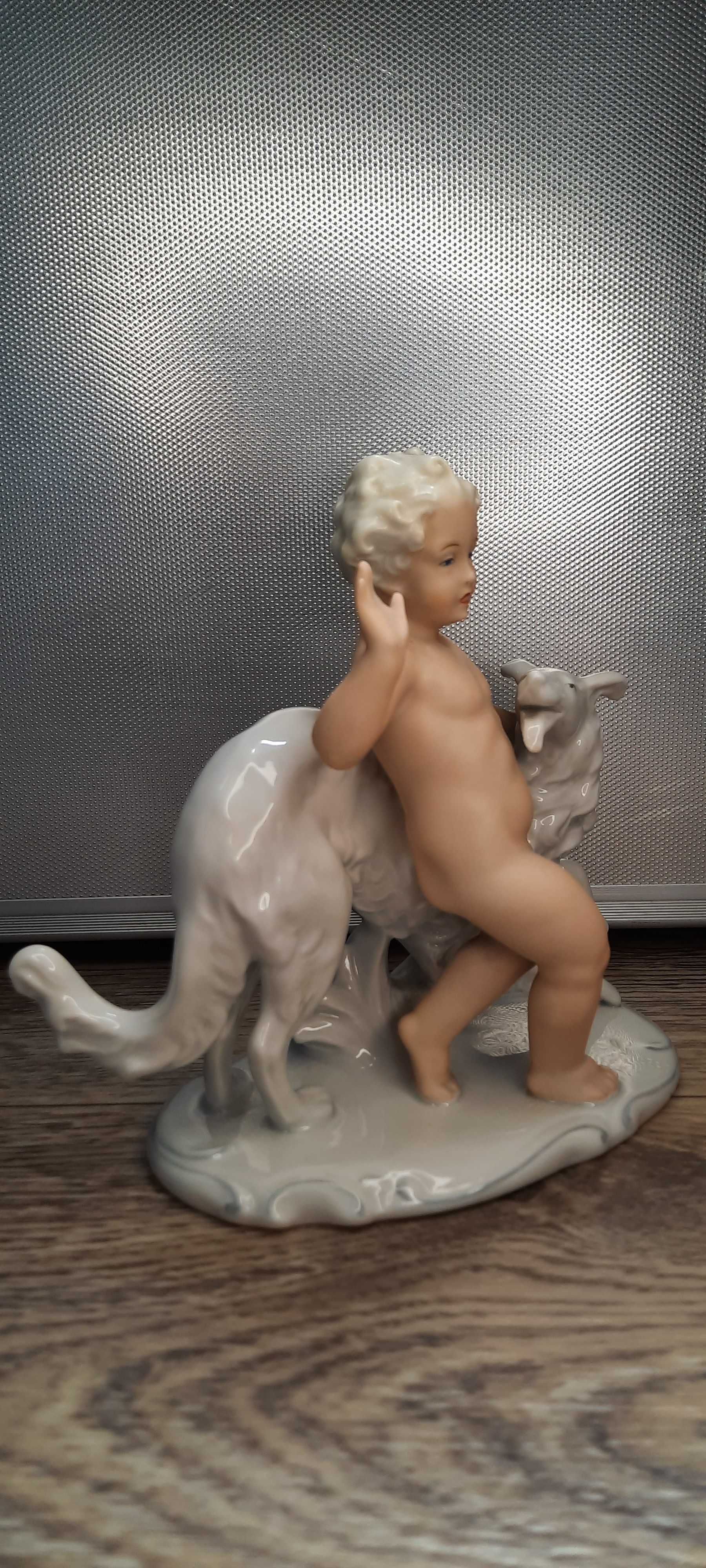 Статуэтка"Путти с борзой" Schaubach Kunst. Смотрите мои объявления!