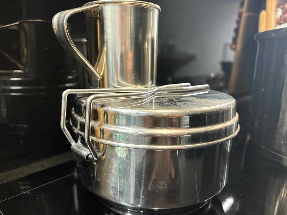 Mundur Harcerski ZESTAW r.158/164 dwie pary spodni + menażka i pałatka