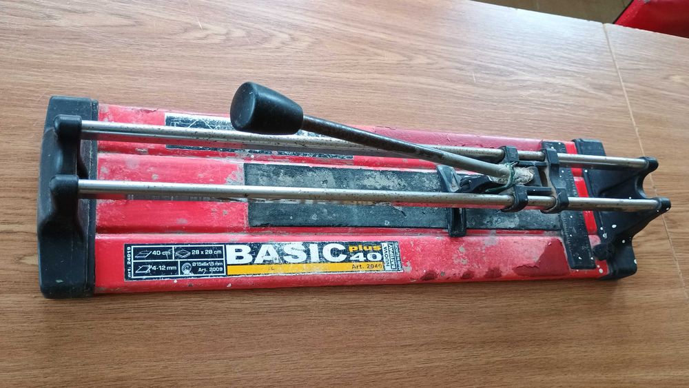 Przecinarka, nóż do cięcia płytek, glazury