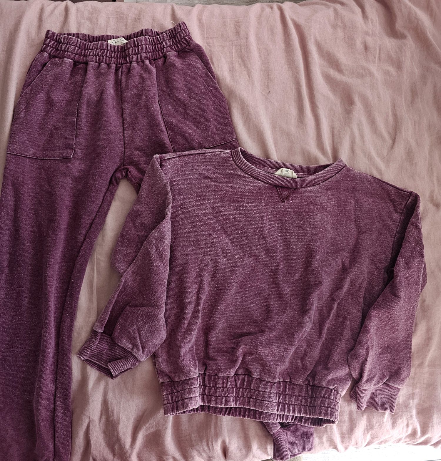 Paka Calvin Klein, zara, DKNY,reserved, 4F 134/140 "2,5zł za szt."