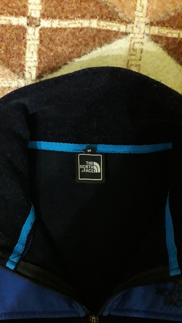 Спортивная кофта The North Face