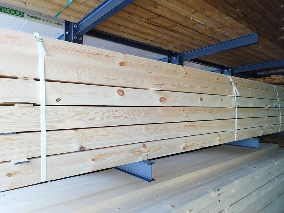 Tartak więźba dachowa deski łaty drewno konstrukcyjne transport HDS