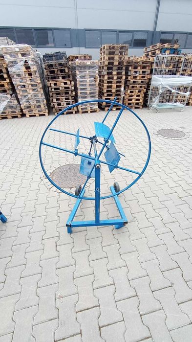 Stojak obrotowy do bębna kablowego / rozwijak