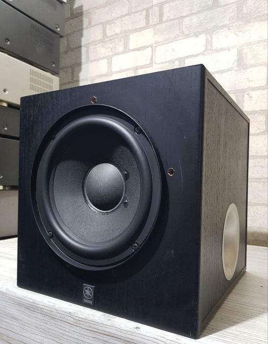 100ВтАктивний сабвуфер/активный сабвуфер  Yamaha YST-SW 012 б/у з Німе