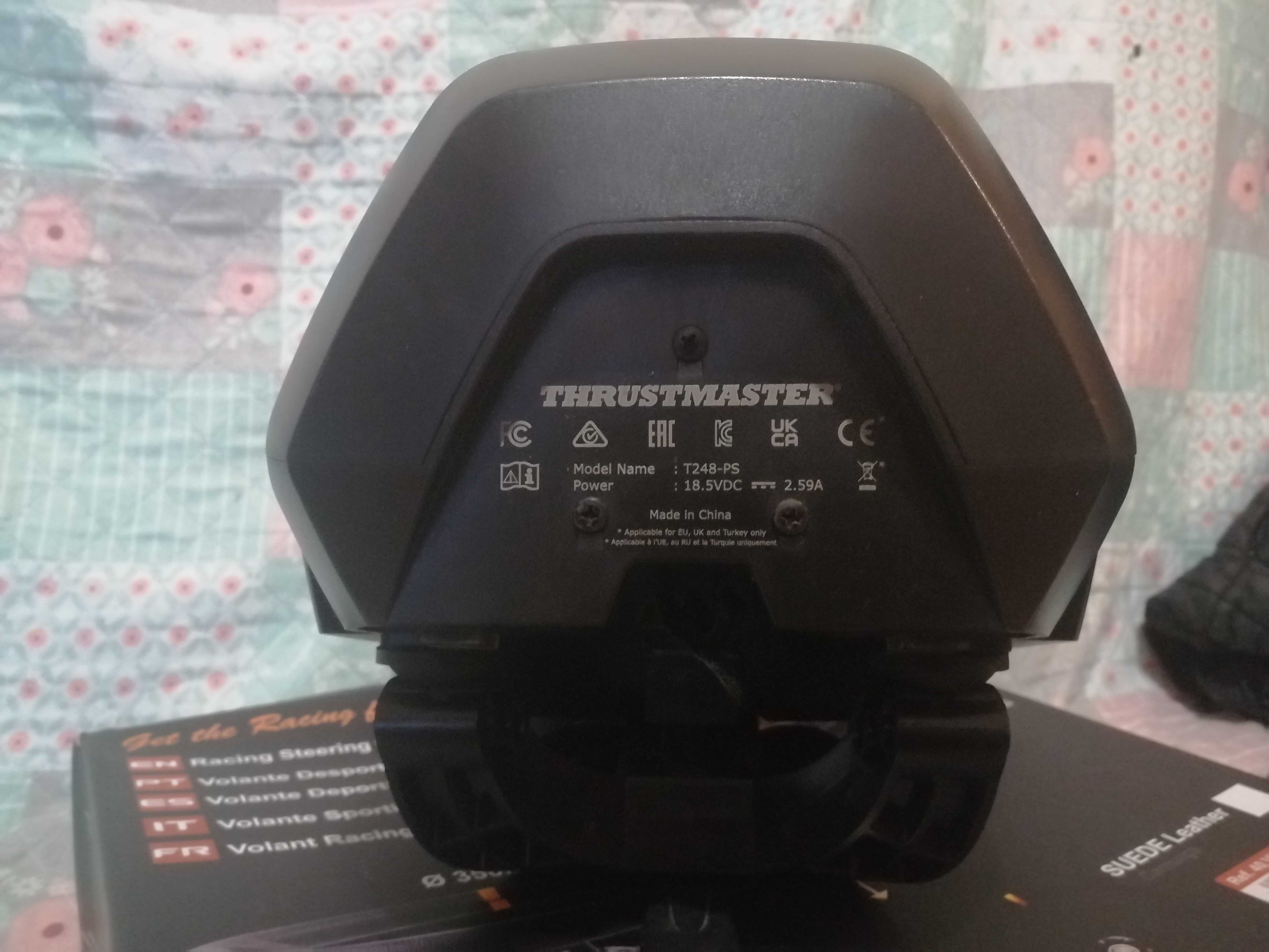 Volante Thrustmaster T248