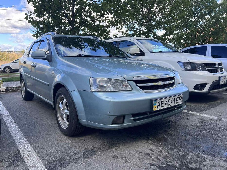 Продам гарний Шевроле Лачетті 1.8 газ/бензин кондиціонер