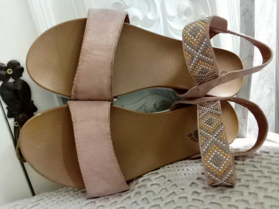 GRATIS sandały damskie 39 buty letnie comfort step klapki