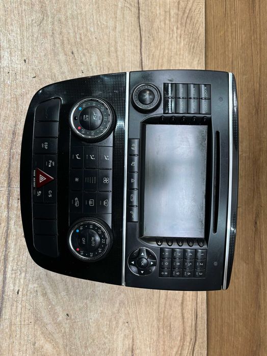 Radio nawigacja Mercedes R-Klasa