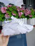 Buty Nike Huarache r 41 uniseks.