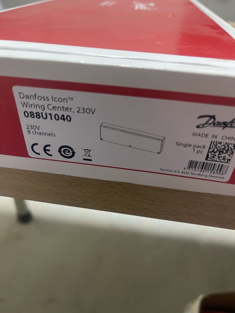 Контроллер Danfoss 088U1040 8каналов