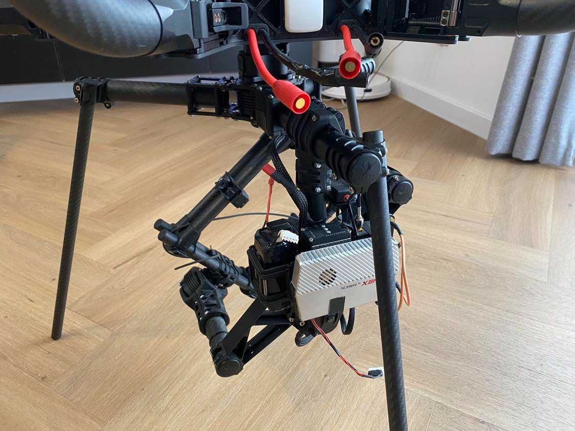 Dron Freefly System Alta 6 + Movi M5 + Connex HD