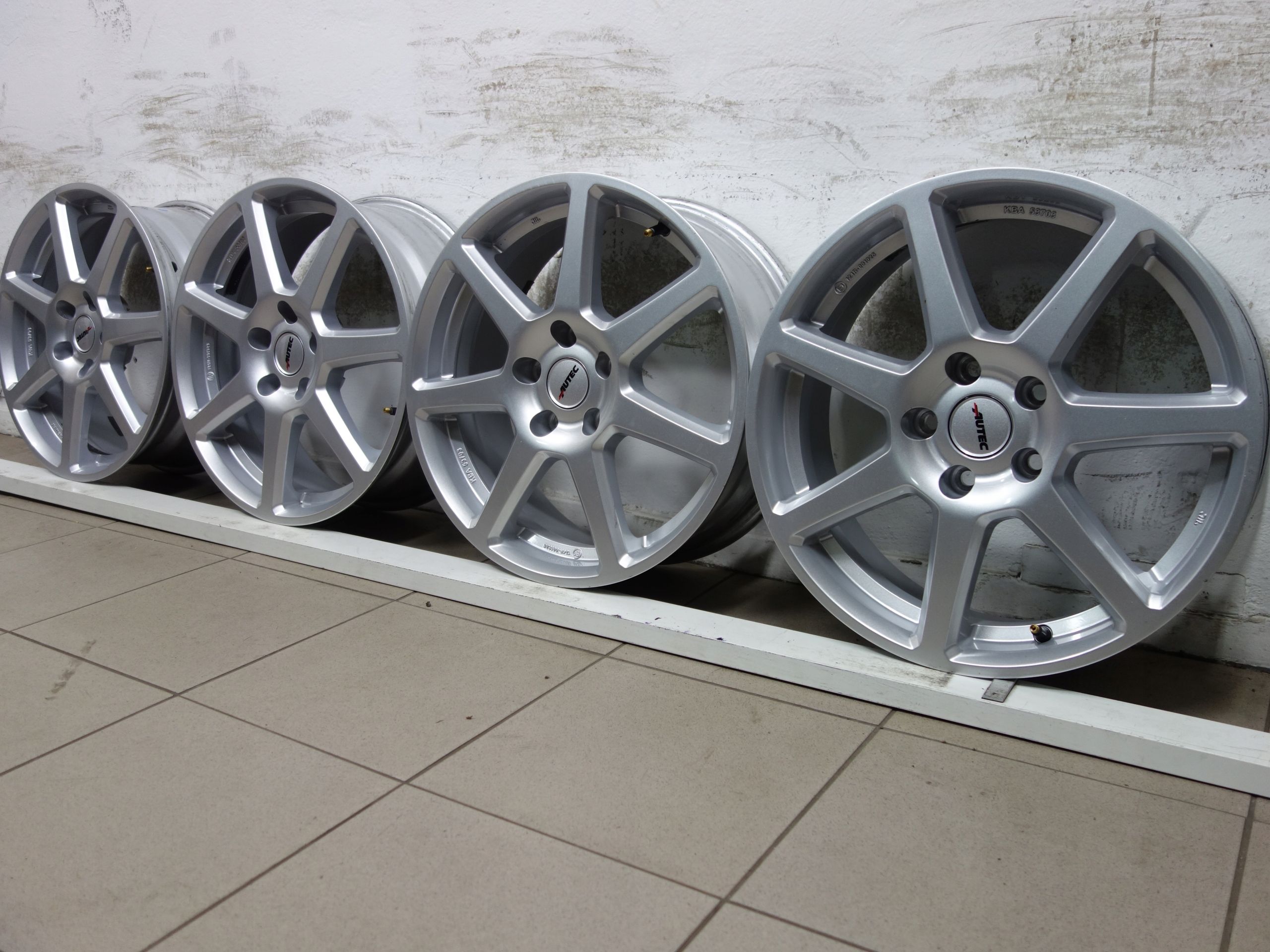 17 5x112 Felgi Skoda Audi Bmw VW Mercedes Jak nowe