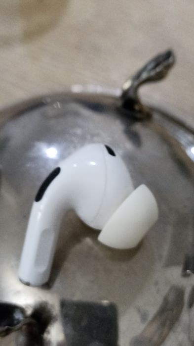 Airpods pro 2 правый оригинал А2698