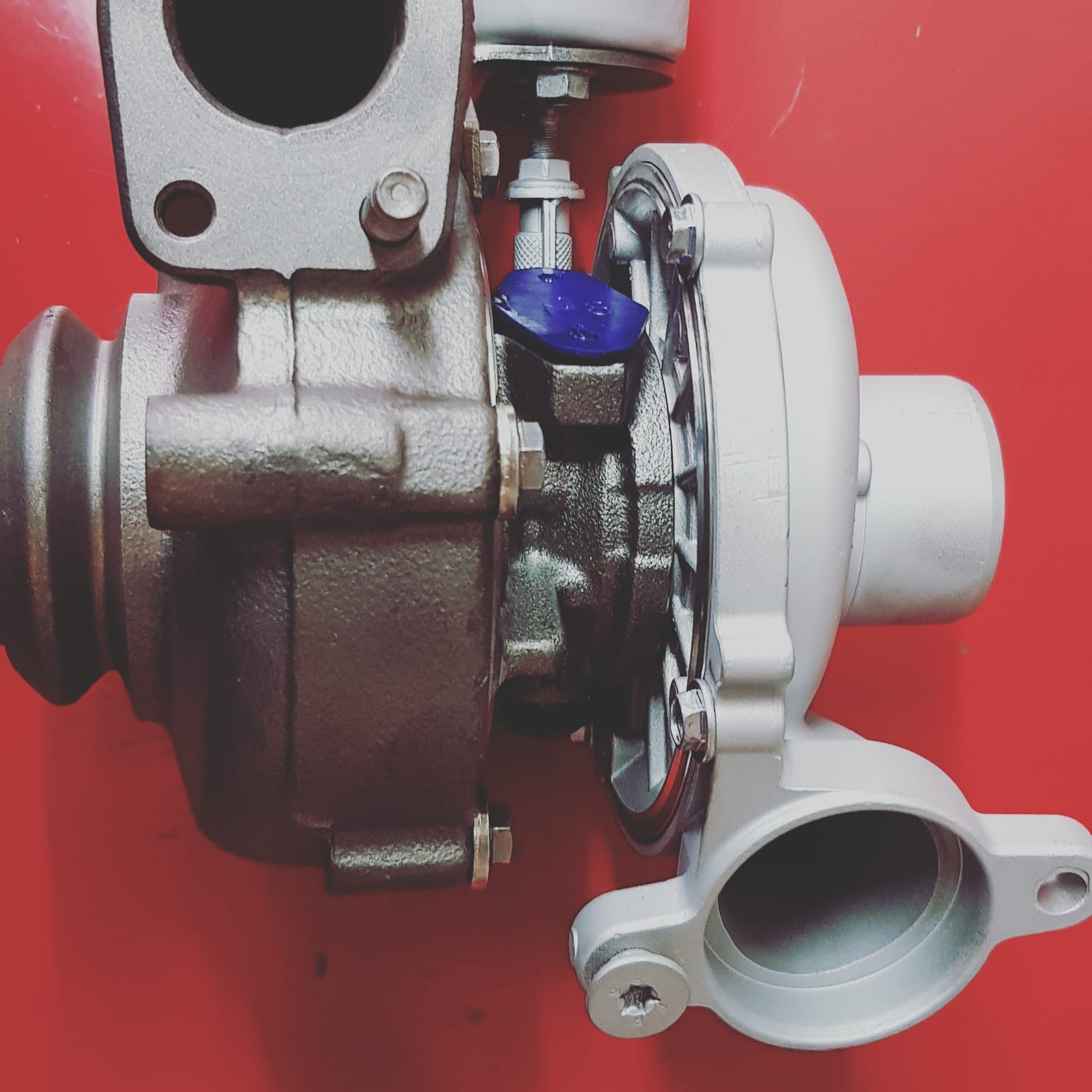Turbina turbosprężarka 1.6 HDI Citroen C3 C4 Xsara Picasso C5 Berlingo