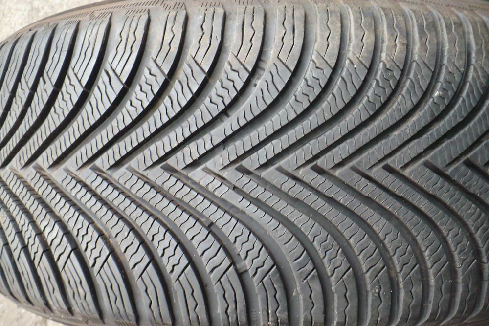 Opona Michelin Alpin 5  225/55R17  97H  6,5mm  Zimowa  1 szt.