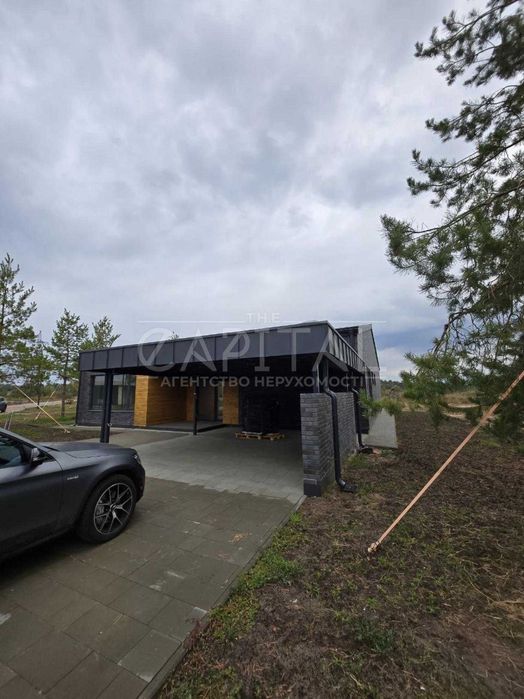 продаж будинку Осещина 350кв.м.