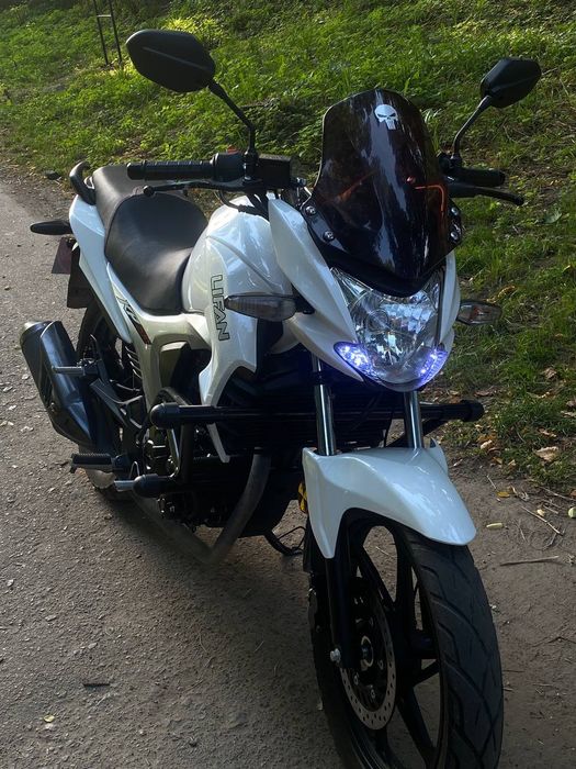 Продам Lifan KP200