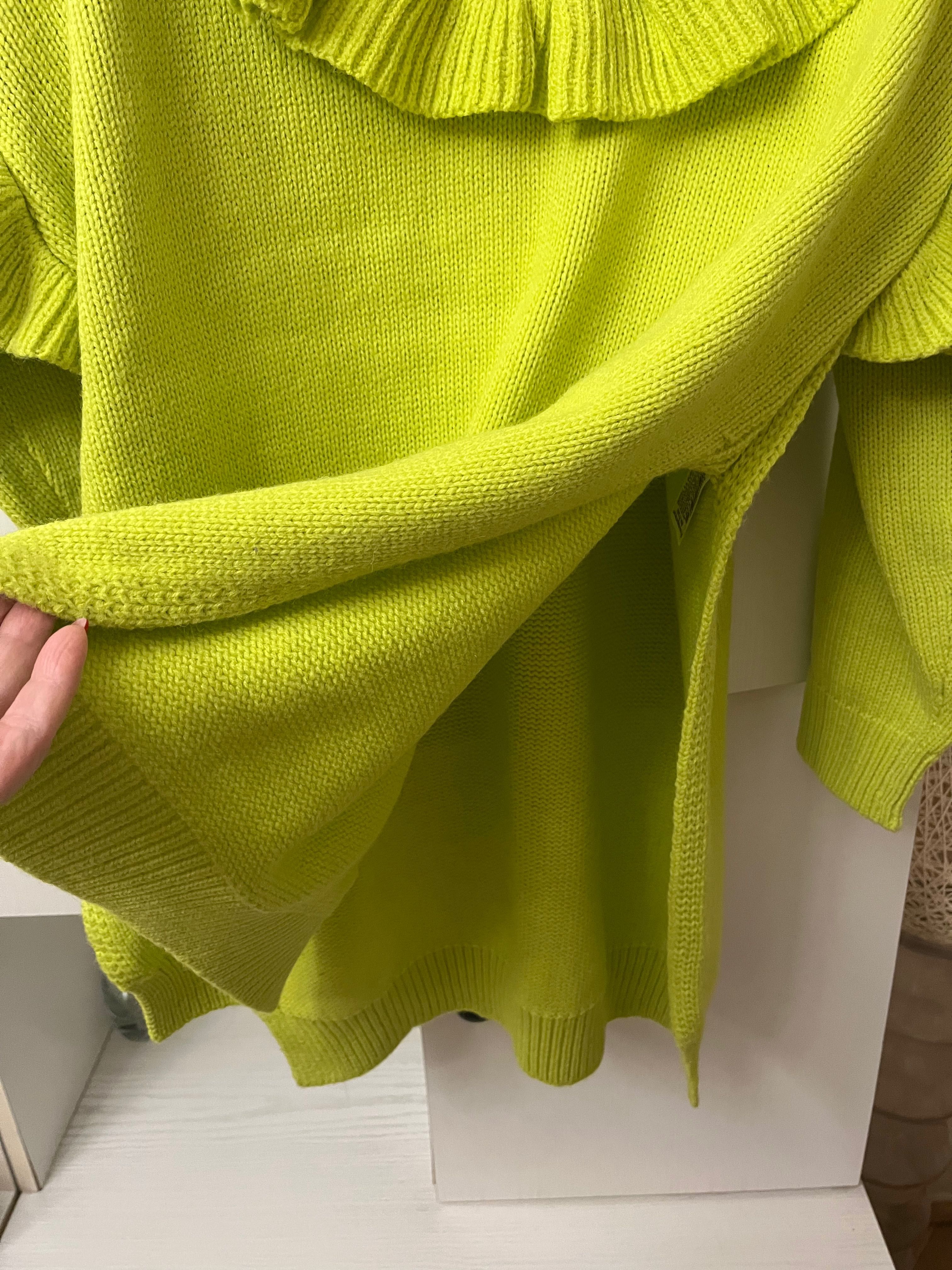 Sweter damski limonka z falbana Zara