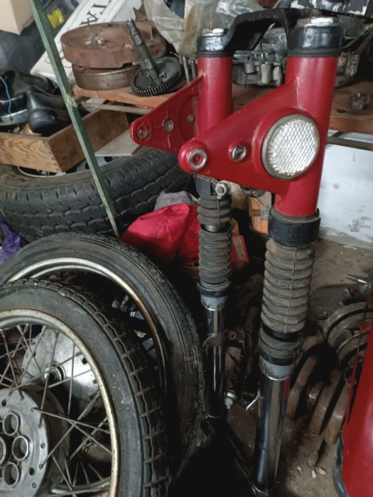 Двигуни Мінськ 12