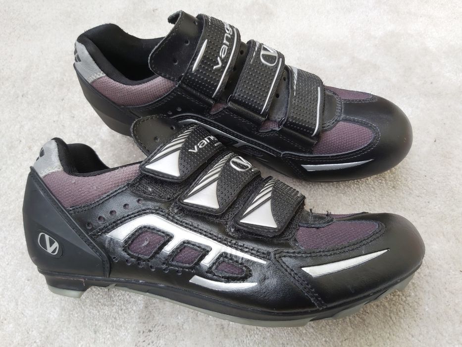 Buty rowerowe, szosowe.