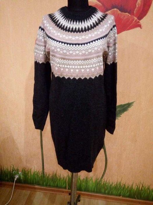 Шикарный свитер H&M премиум линия!