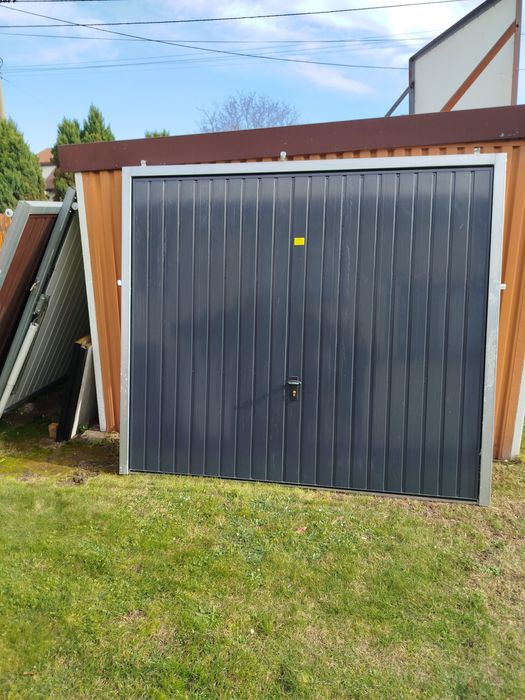 Solidna Brama garażowa uchylna ocieplana Drzwi garażowe uchylne grafit