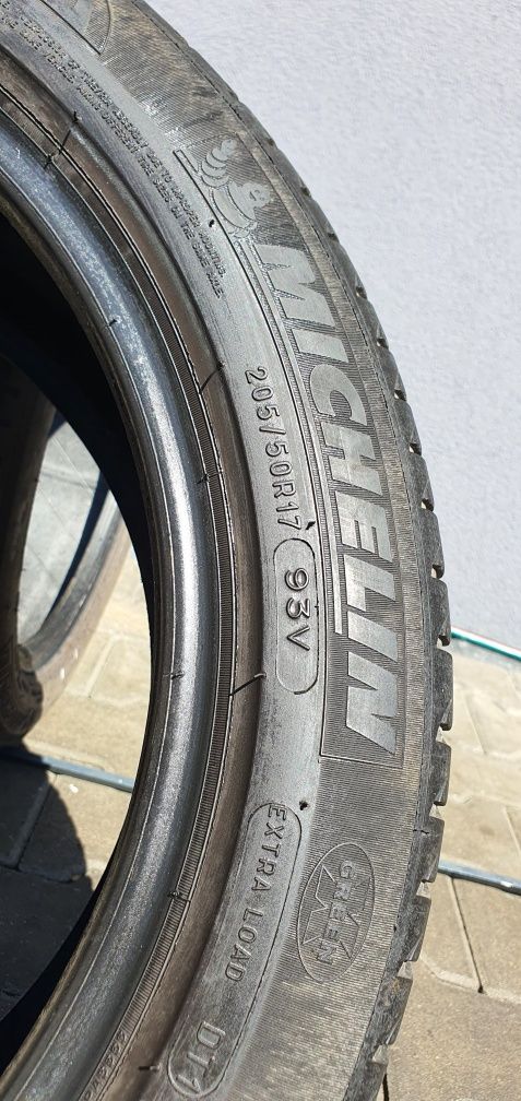 205/50/17 Michelin