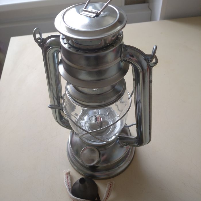 Лампа керосинова (гасова) нова.