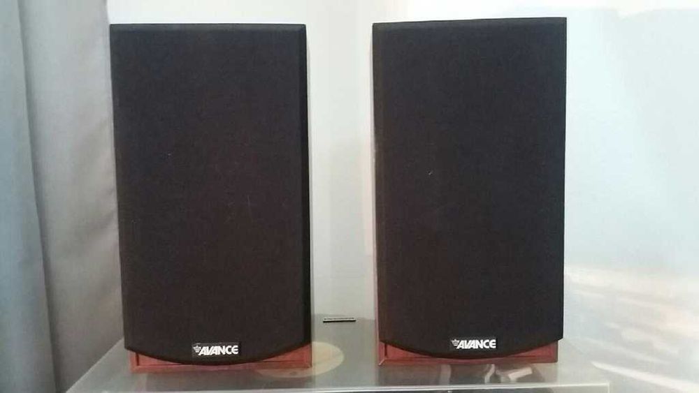 Kino domowe 7.2 Triangle borea i avance omega