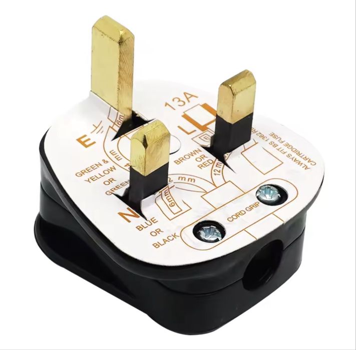 Британська вилка чорного кольору