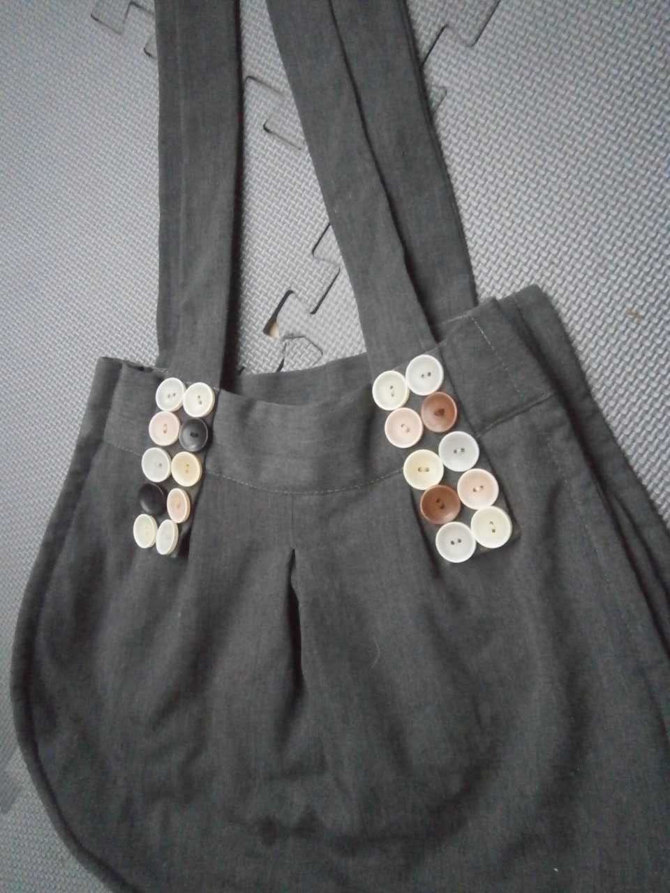 Pojemna torba torebka na ramię szara dresówka guziki handmade