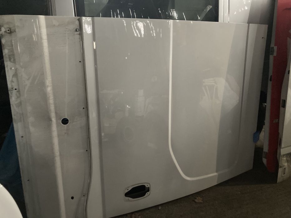 Iveco daily 2017r lV drzwi przesuwane ładne prawe