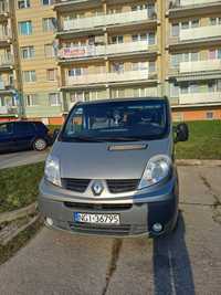 Renault Trafic 9 -osobowy