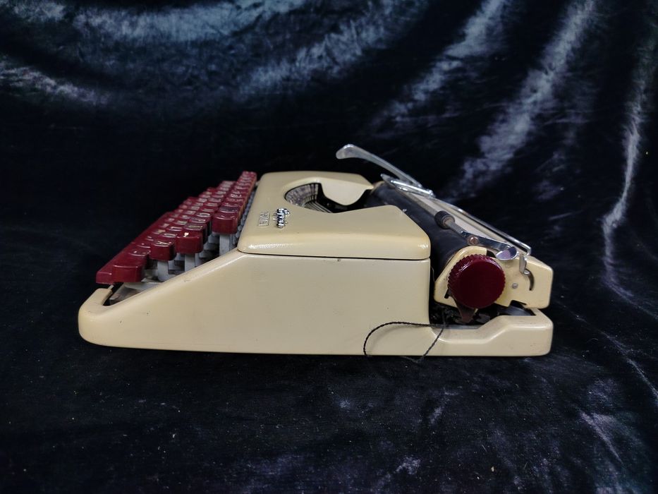 Olympia splendid 33 stara maszyna do pisania