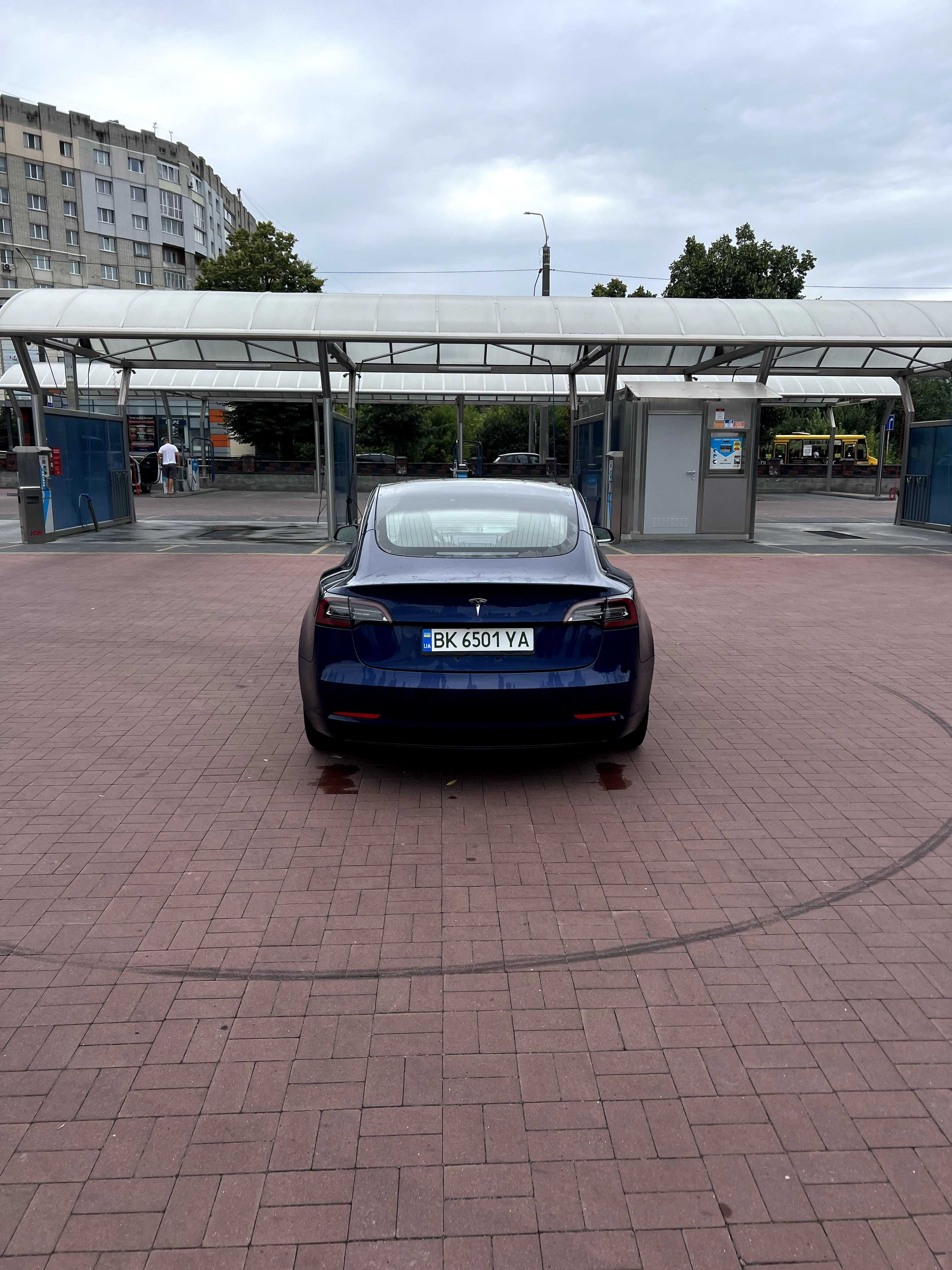 Tesla Model 3 | 500км | Електромобіль | Оренда або робота в таксі