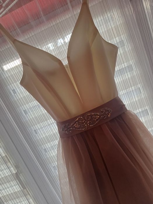 Sukienka okolicznościowa