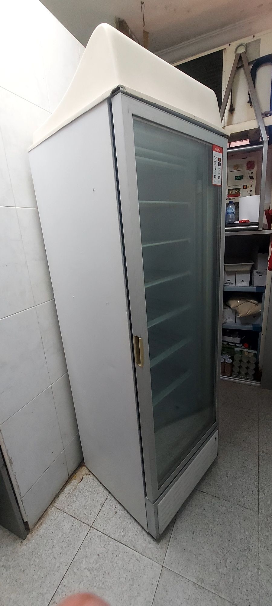 Arca congeladora vidro avariada